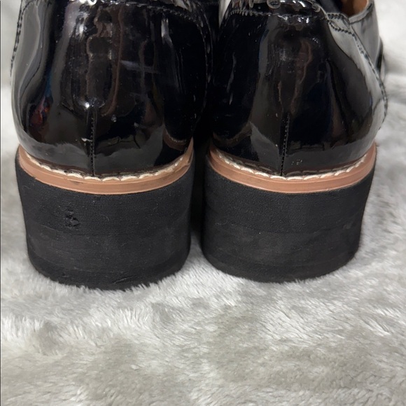 Madden Girl Black Patent Leather Platform Oxford Loafers - Picture 10 of 12